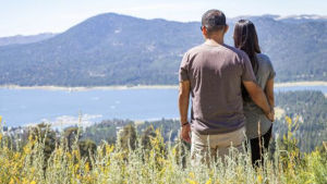 Two people at Mountain Loop Trail. Photo by Big Bear Mountain Resort.